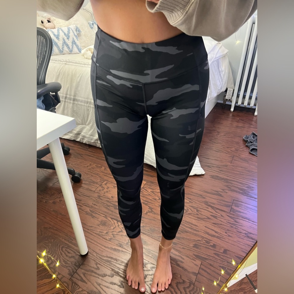 Athleta camo leggings